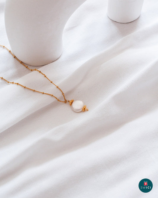SELENE necklace