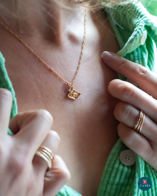 ELORA necklace